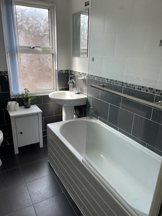 Marks Place Liverpool Exterior photo